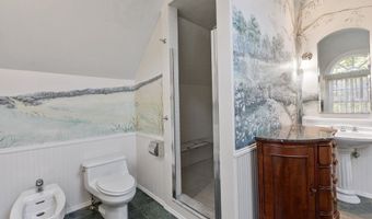 202 Paine St, Bellingham, MA 02019