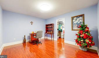 303 S BEDFORD St, Georgetown, DE 19947