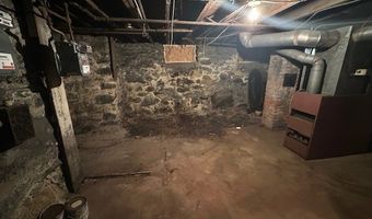 31 Amherst St, Boston, MA 02131