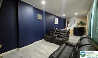 909 N 6th St, Allentown, PA 18102