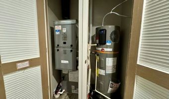 46 Quarry Hill Ests 46, Akron, NY 14001