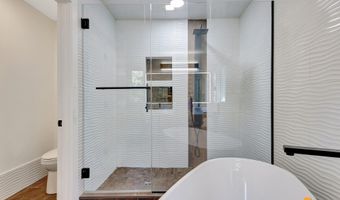 2121 Belmont Dr, Anchorage, AK 99517