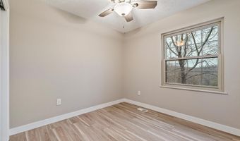 319 Berry Ln, Barboursville, WV 25504