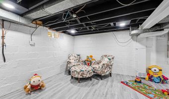 4782 21ST Rd N, Arlington, VA 22207