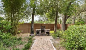 295 FRANCES Cir, Altamonte Springs, FL 32701