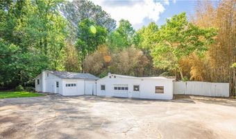 1856 Old Farmer Rd, Asheboro, NC 27205