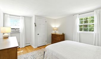 969 Jerome Ave, Bristol, CT 06010