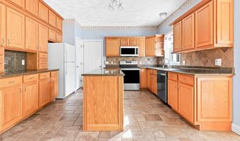 3 Aster Ln, Coventry, RI 02831