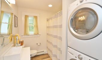 235 Webster Ave, Bangor, ME 04401