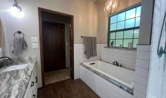 19780 County Road 1542 Loop, Ada, OK 74820