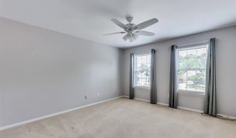 13153 Barrett Meadows Dr, Des Peres, MO 63021