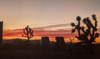 2624 S Gold Mine Rd, Yucca, AZ 86438