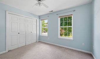 2- B Topstone Dr, Bethel, CT 06801