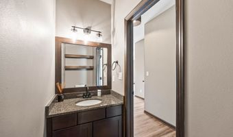 1519 NE Williamsburg Dr, Ankeny, IA 50021