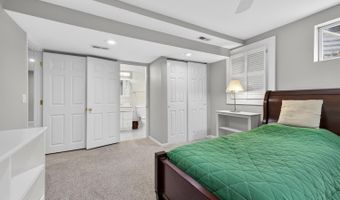 8105 Wycliffe Dr, Anderson Twp., OH 45244