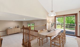8768 Meadowridge Ln, Indianapolis, IN 46217