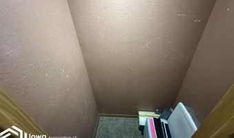110 N College, Agency, IA 52530