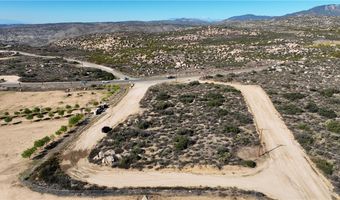 36 Dry Ranch Rd, Aguanga, CA 92536