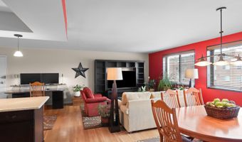 2016 N ADAMS St 508, Arlington, VA 22201
