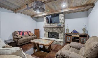 122 Shake Rag Cir NW, Adairsville, GA 30103