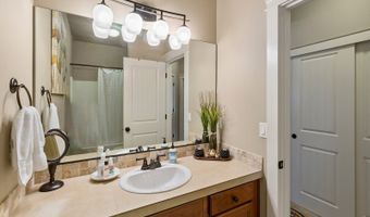 13899 TRAVELER Rd, Oregon City, OR 97045