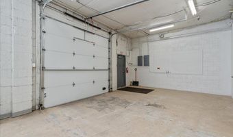 1013 E LINCOLNWAY, Cheyenne, WY 82001