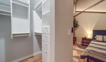 3572 Artists Way, Charlotte, NC 28205
