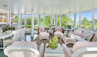 315 Ocean Ave, Newport, RI 02840