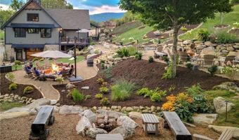 30 Eagle Village Cir, Banner Elk, NC 28604