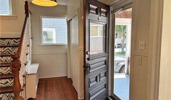 5 Ellwood Pl, Newport, RI 02840