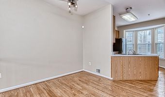 5832 COWLING Ct, Alexandria, VA 22304