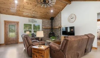 217 Laird Rd, Apple Springs, TX 75926