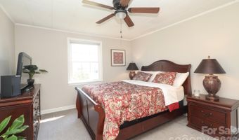 414 S Chester St S, Blacksburg, SC 29702