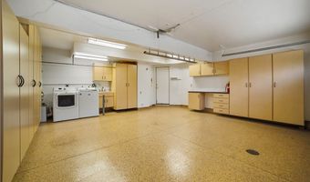 5056 Nighthawk Way, Oceanside, CA 92056
