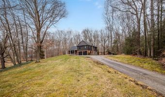 319 Nonnewaug Rd, Bethlehem, CT 06751