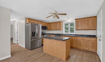 18 Ladd Rd, Brentwood, NH 03833
