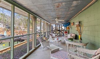 197 Maple Ridge Rd, Alexander City, AL 35010