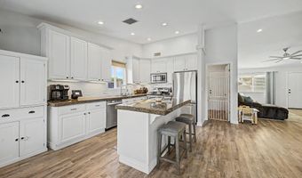 1435 N TAMARISK Dr, Chandler, AZ 85224