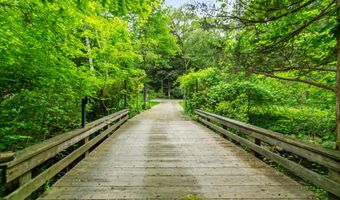 58 W Redding Rd, Danbury, CT 06810