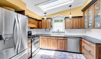 136 S Main St, Allentown, NJ 08501