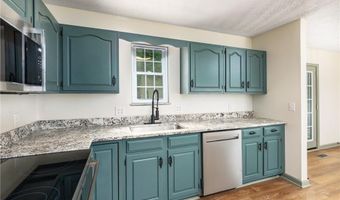 3611 Cyrus Creek Rd, Barboursville, WV 25504