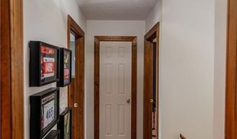 1502 Brookdale Dr, Atchison, KS 66002