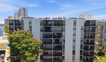 3401 N Country Club Dr 804, Aventura, FL 33180