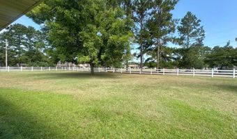 701 Gloria St, Adel, GA 31620