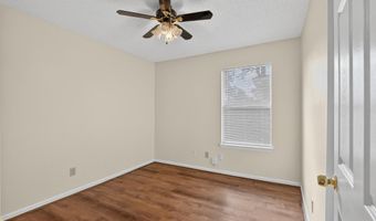 1528 JORDAN St, Atlantic Beach, FL 32233