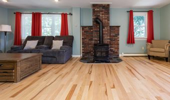 2 Rockwood Ave, Bar Harbor, ME 04609