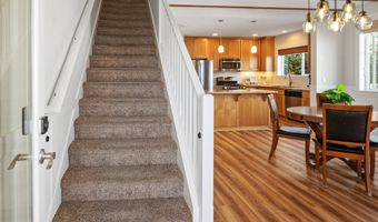 230 MARITIME Ln, Astoria, OR 97103