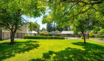 1824 Arroyo Sierra Ct, Santa Rosa, CA 95405