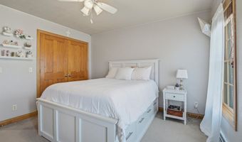 3208 S SOLITUDE Ln, Appleton, WI 54915