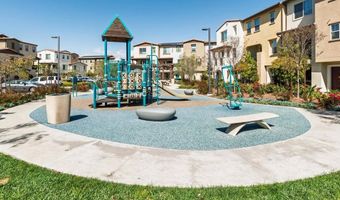 1524 Redbud Way, Oceanside, CA 92056